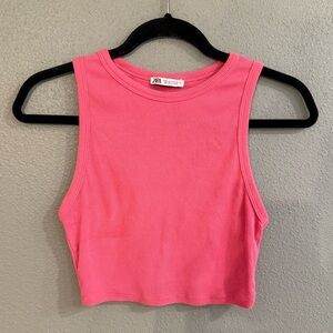 Zara hot pink tank top
size medium
great condition
